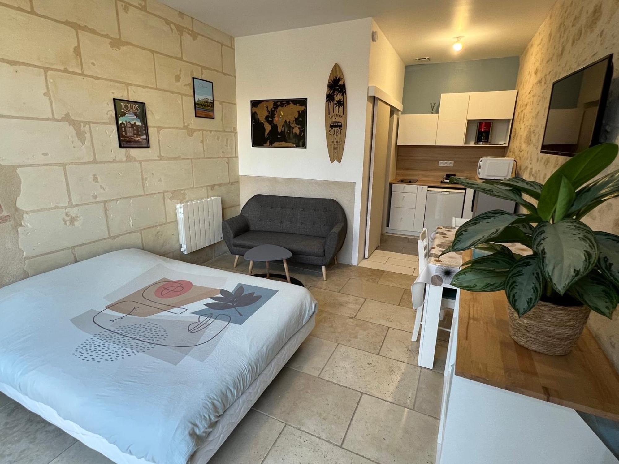 Guest House De Celine Et Benoit Rivarennes  外观 照片